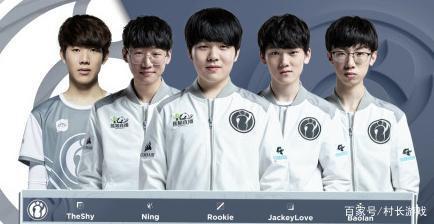 的俱乐部中 的俱乐部中