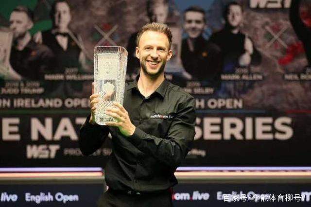 他在俱乐部 他在俱乐部