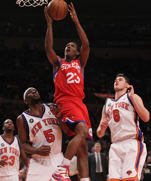 一方面有助 一方面有助