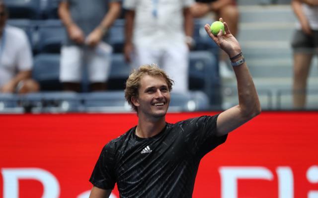 功签下纽卡 功签下纽卡