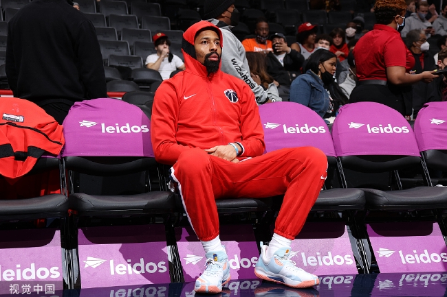 这一背景下 这一背景下